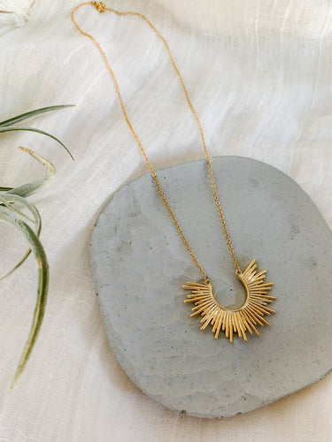 24K gold plated chain necklace with clasp and gold sunburst pendant